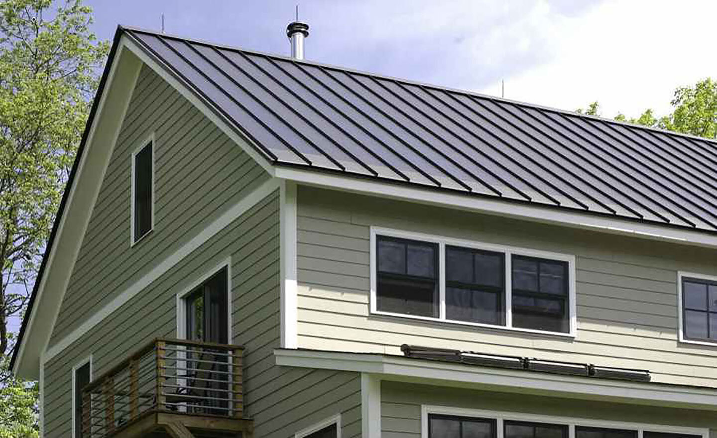 Metal Roof Contractor in Pensacola